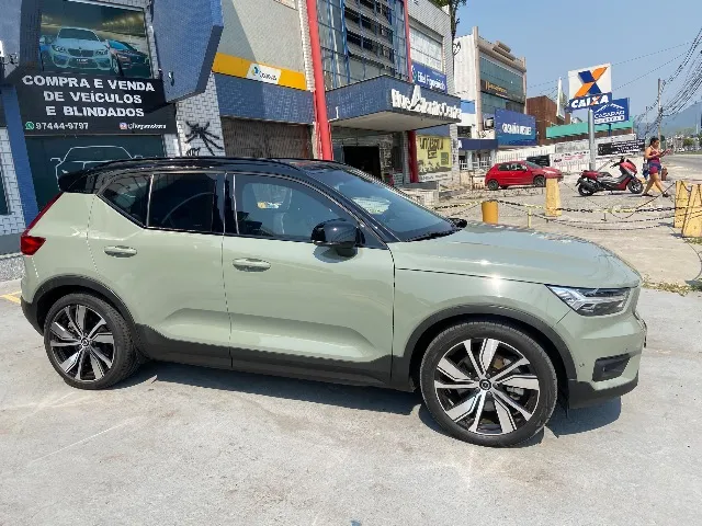 Volvo XC40 Recharge - Imagem 5