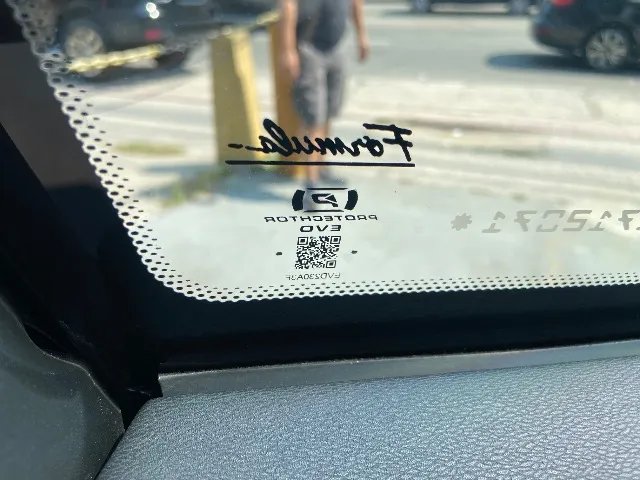 Volvo XC40 Recharge - Imagem 14