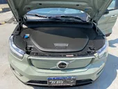 Volvo XC40 Recharge - Miniatura 17