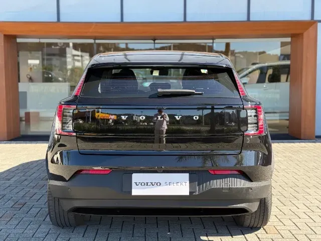 Volvo EX30 - Imagem 8