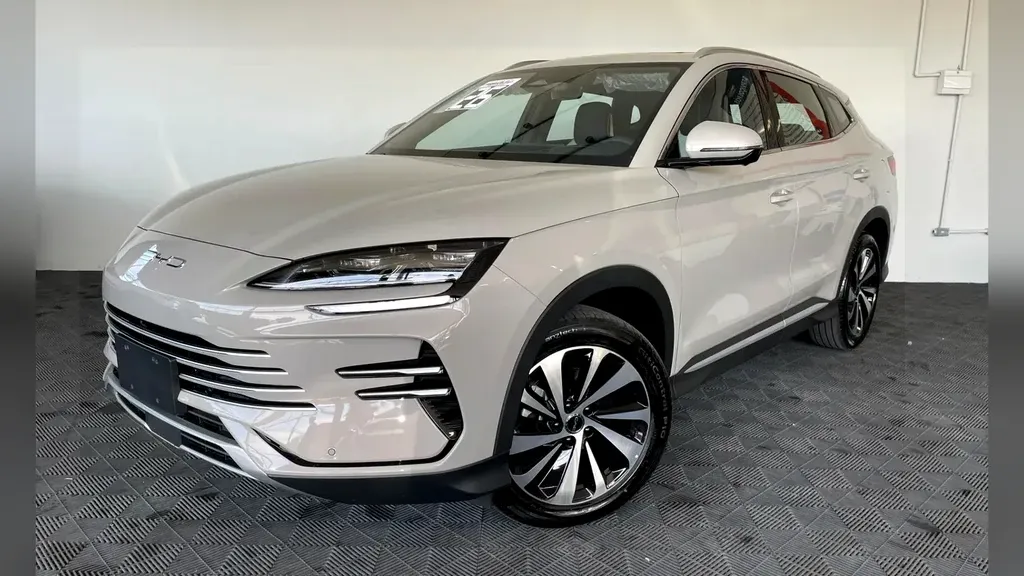 Foto de um byd song plus dm-i plug-in hybrid