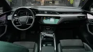 Audi E-tron - Miniatura 6