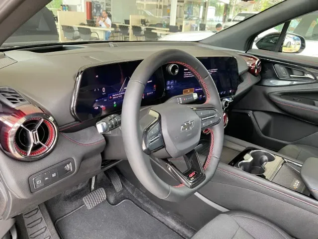 Chevrolet Blazer EV - Imagem 12