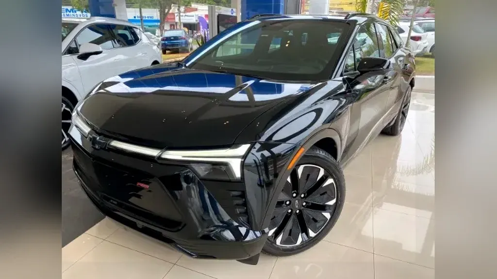 Foto de um chevrolet blazer ev
