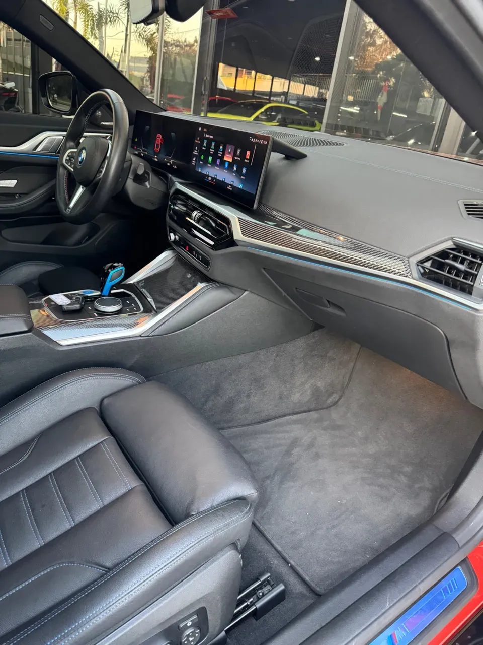 BMW I4 M50 - Imagem 11