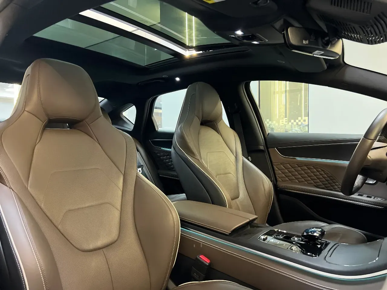 BYD Han - Imagem 10