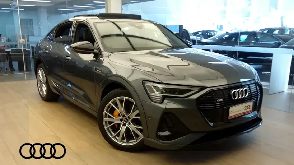 Foto de um audi e-tron sportback