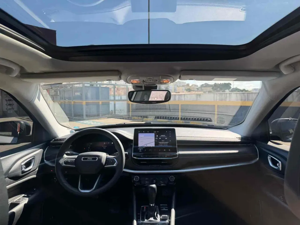 Jeep Compass 4xe Plug-in Hybrid - Imagem 12