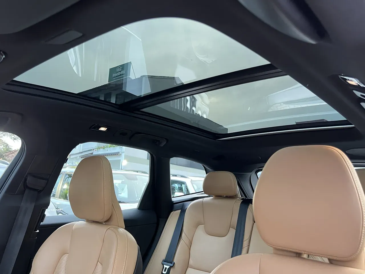 Volvo Xc60 Recharge Plug-in Hybrid - Imagem 7