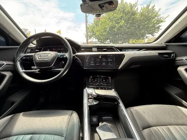 Audi E-tron - Imagem 11