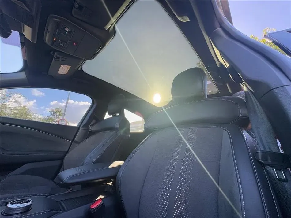 Ford Mustang Mach-e - Imagem 17