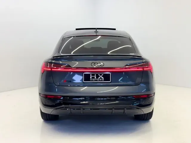 Audi Q8 E-tron - Imagem 4