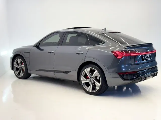 Audi Q8 E-tron - Imagem 3