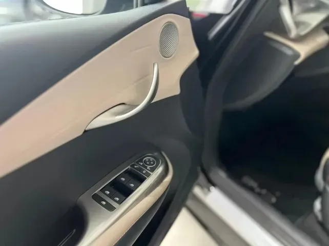 BYD Dolphin - Imagem 12