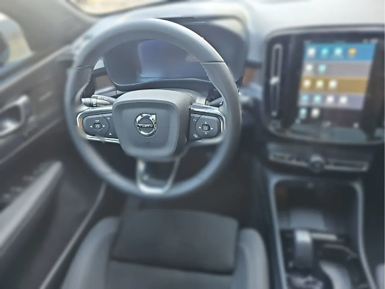 Volvo C40 Recharge - Imagem 6