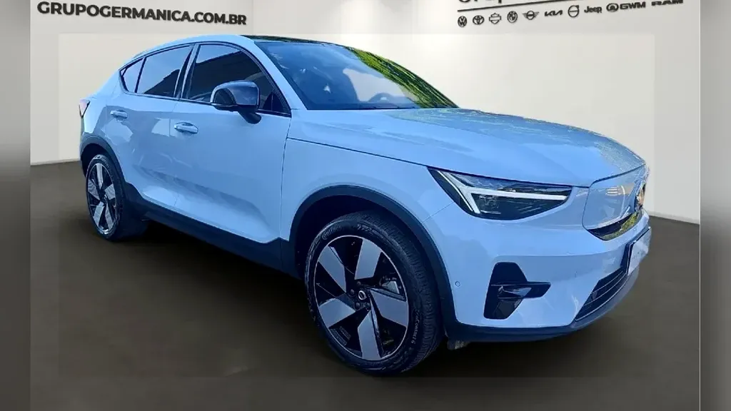 Foto de um volvo c40 recharge