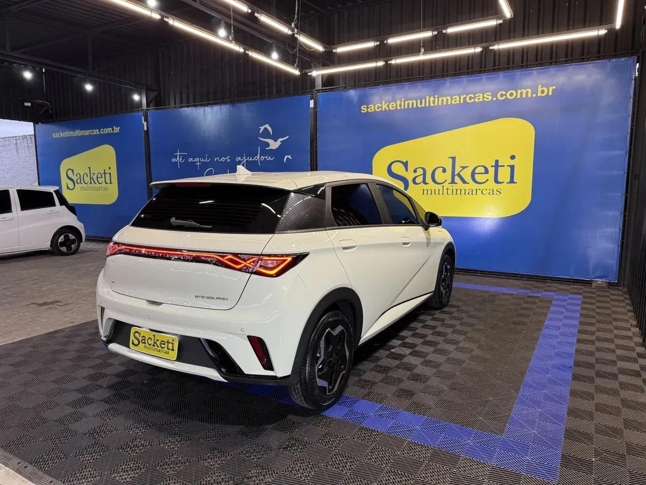 BYD Dolphin - Imagem 8