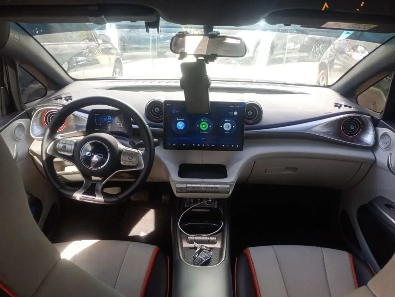 BYD Dolphin - Imagem 9