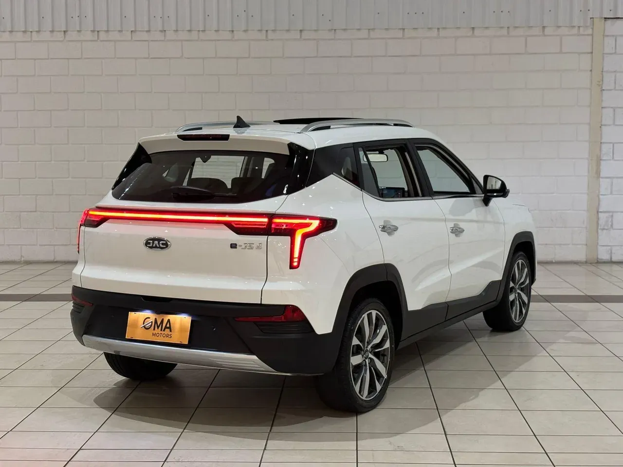 JAC E-js4 - Imagem 4