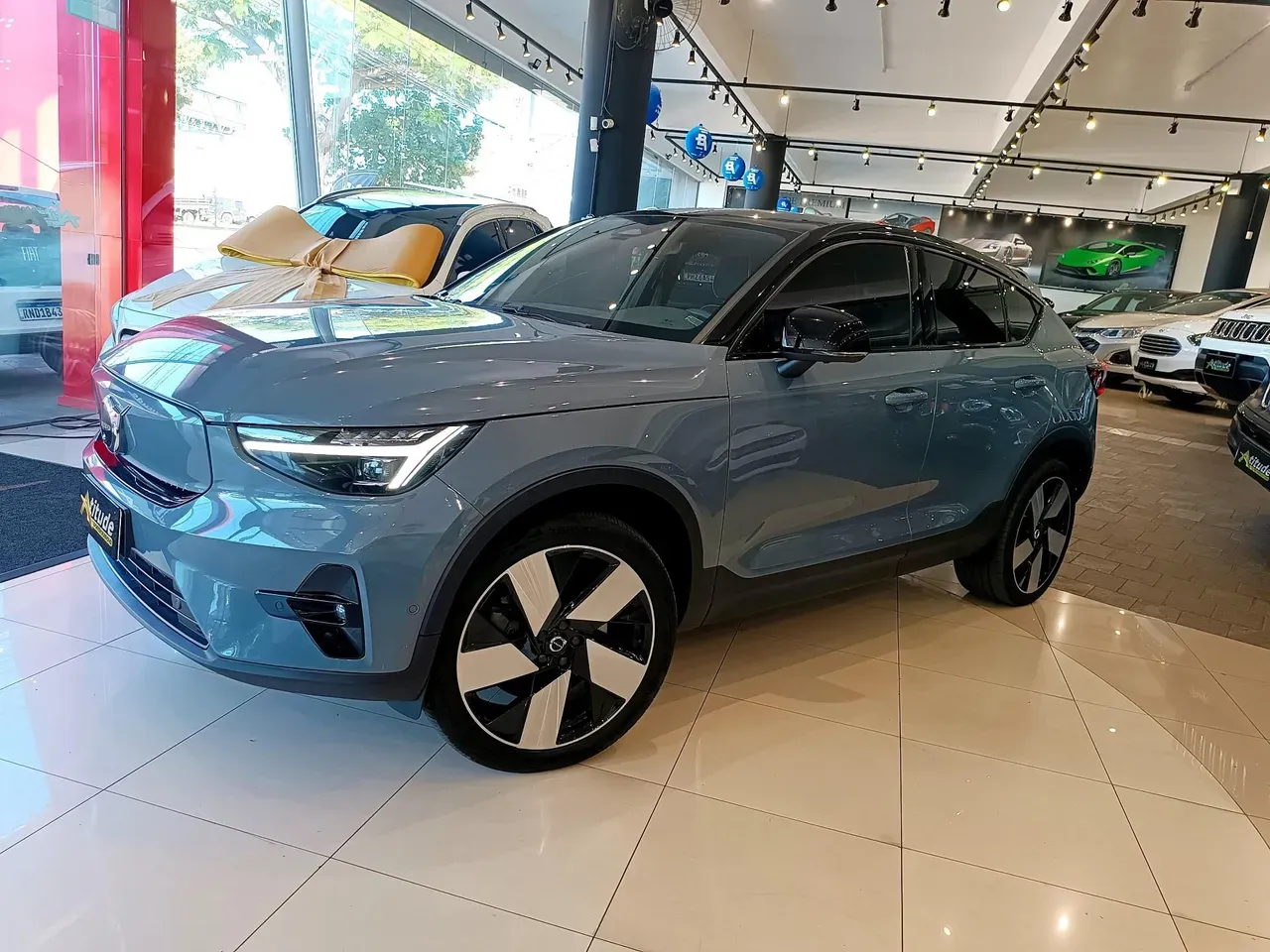 Volvo C40 Recharge - Imagem 2