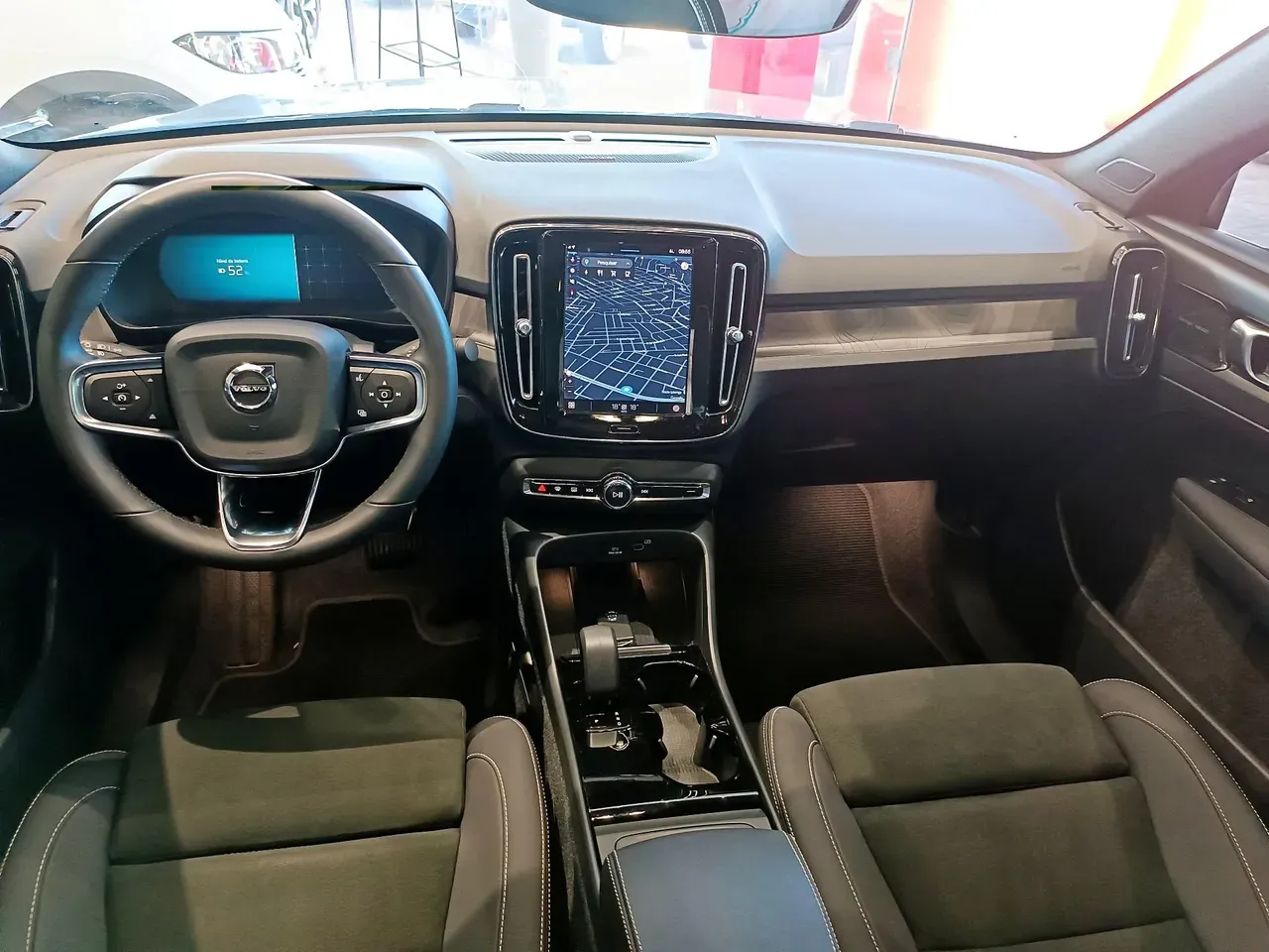 Volvo C40 Recharge - Imagem 7