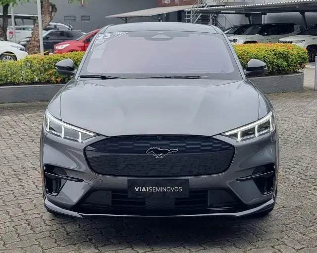 Ford Mustang Mach-e - Imagem 2