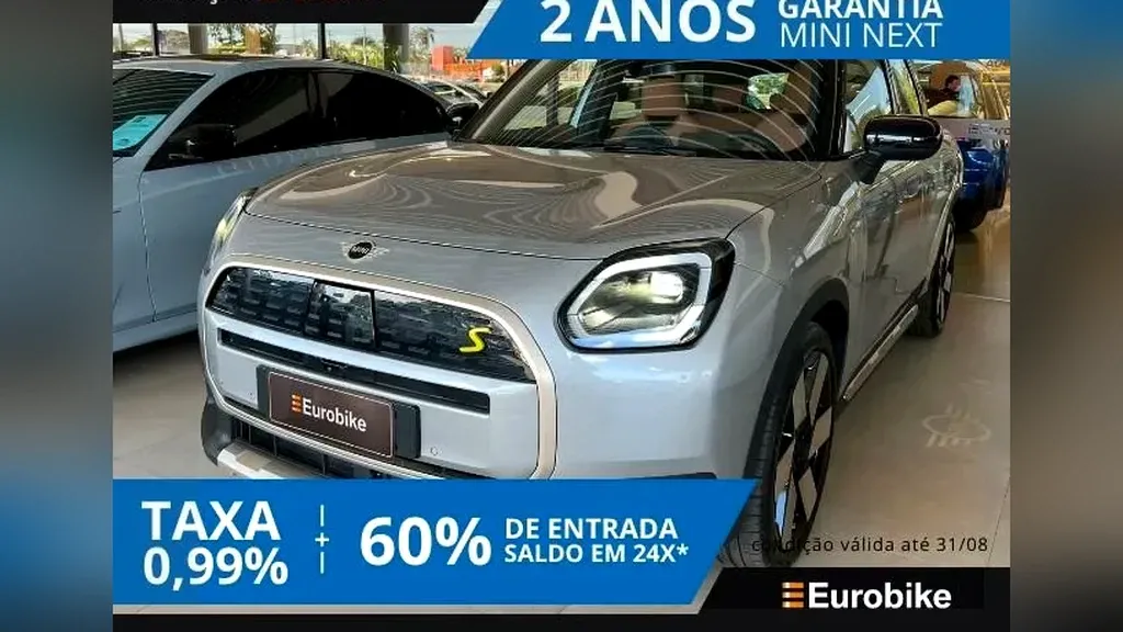 Foto de um mini countryman se all4