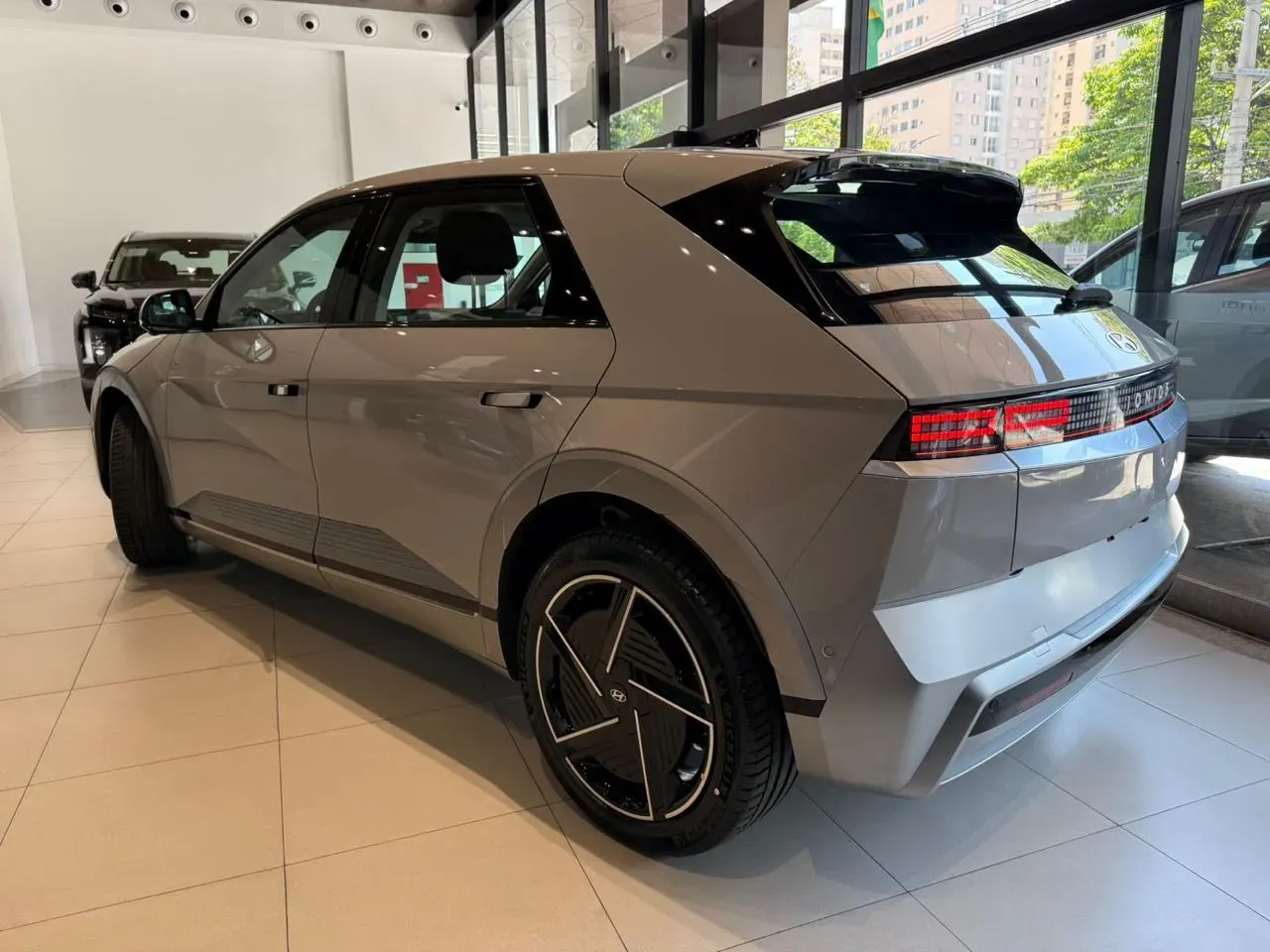 Hyundai Ioniq 5 - Imagem 4