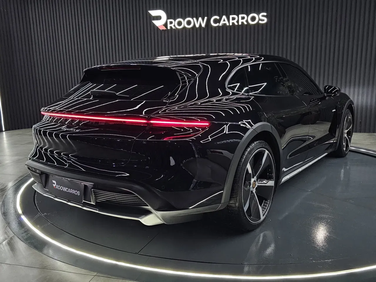 Porsche Taycan - Imagem 7