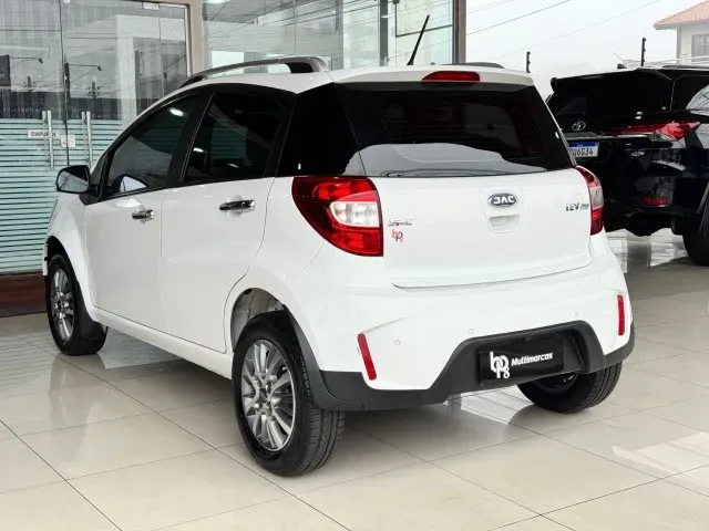JAC Iev20 - Imagem 5