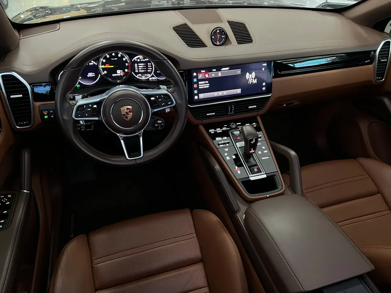 Porsche Cayenne E-hybrid - Imagem 14