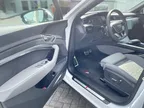 Audi Q8 Sportback E-tron - Miniatura 7