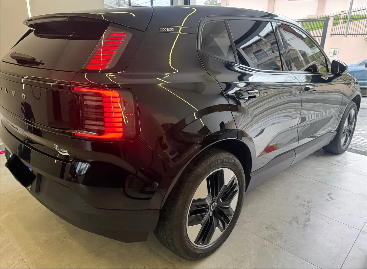 Volvo EX30 - Imagem 7