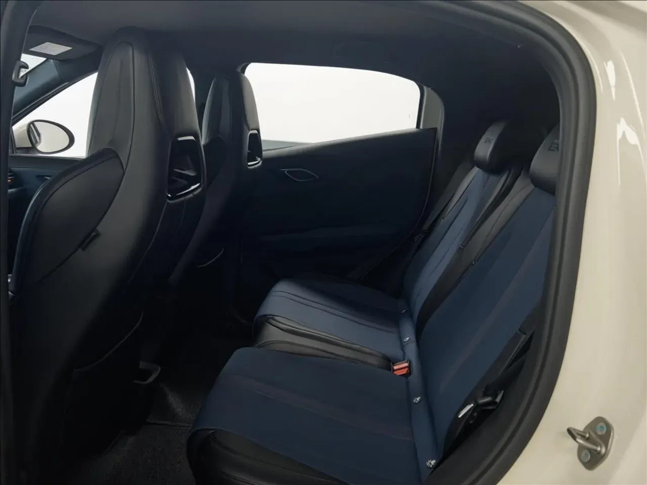 BYD Dolphin Mini - Imagem 19