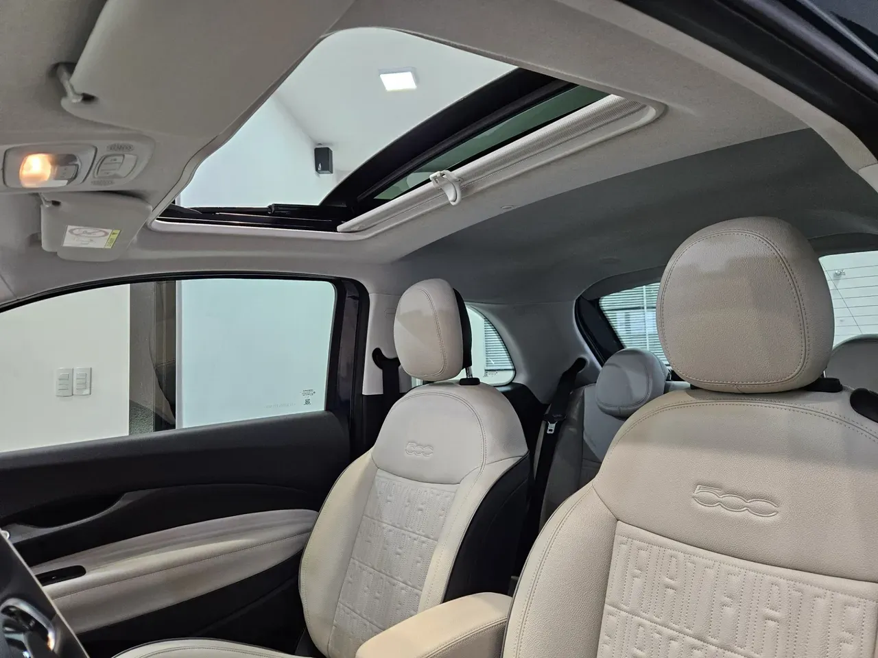 Fiat 500e - Imagem 12