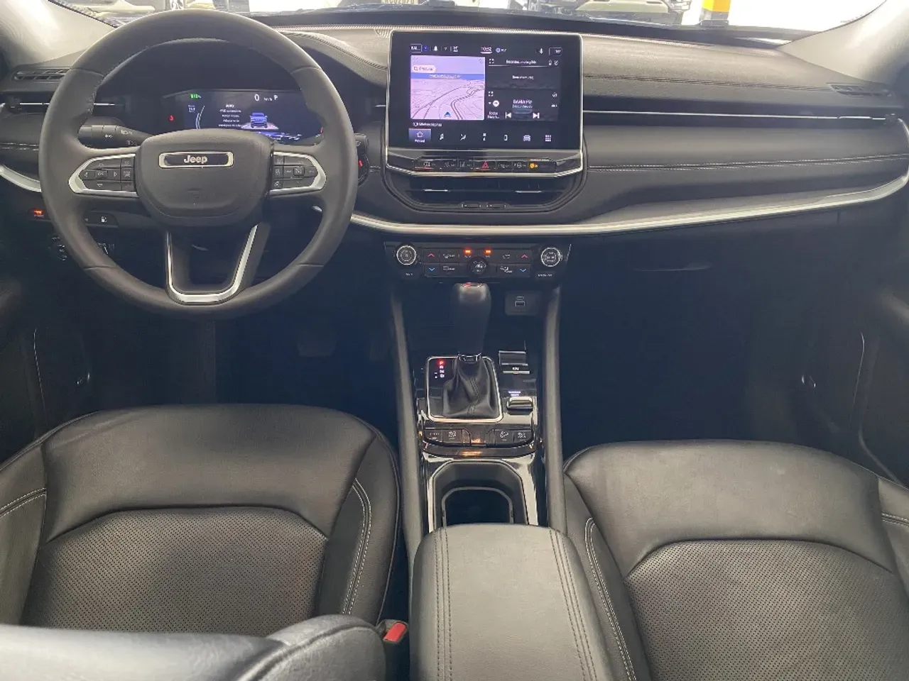 Jeep Compass 4xe Plugin Hybrid - Imagem 6