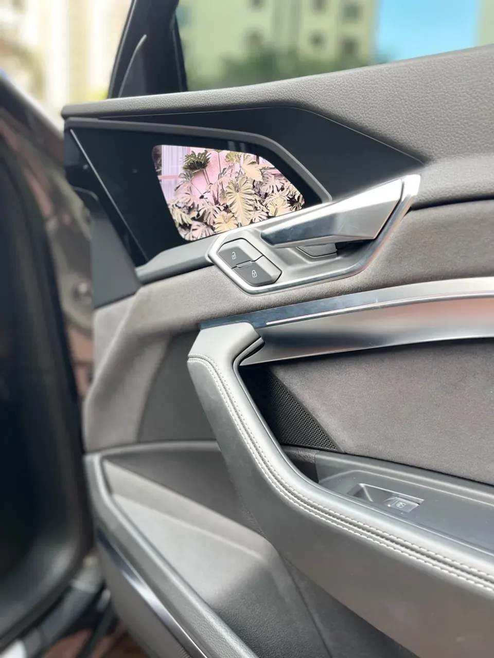 Audi E-tron S Sportback - Imagem 10