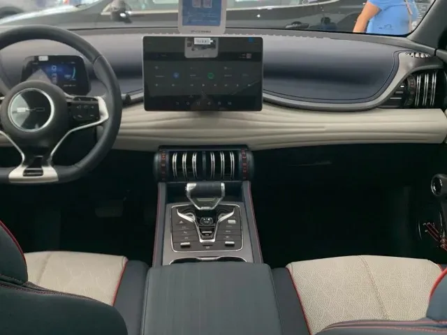 BYD Yuan Plus - Imagem 6