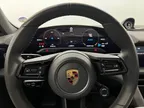 Porsche Taycan - Miniatura 14