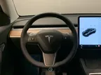 Tesla Model Y - Miniatura 4