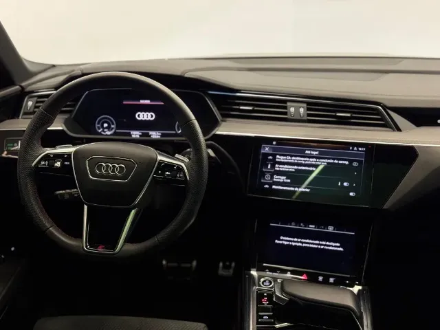 Audi Q8 E-tron - Imagem 8