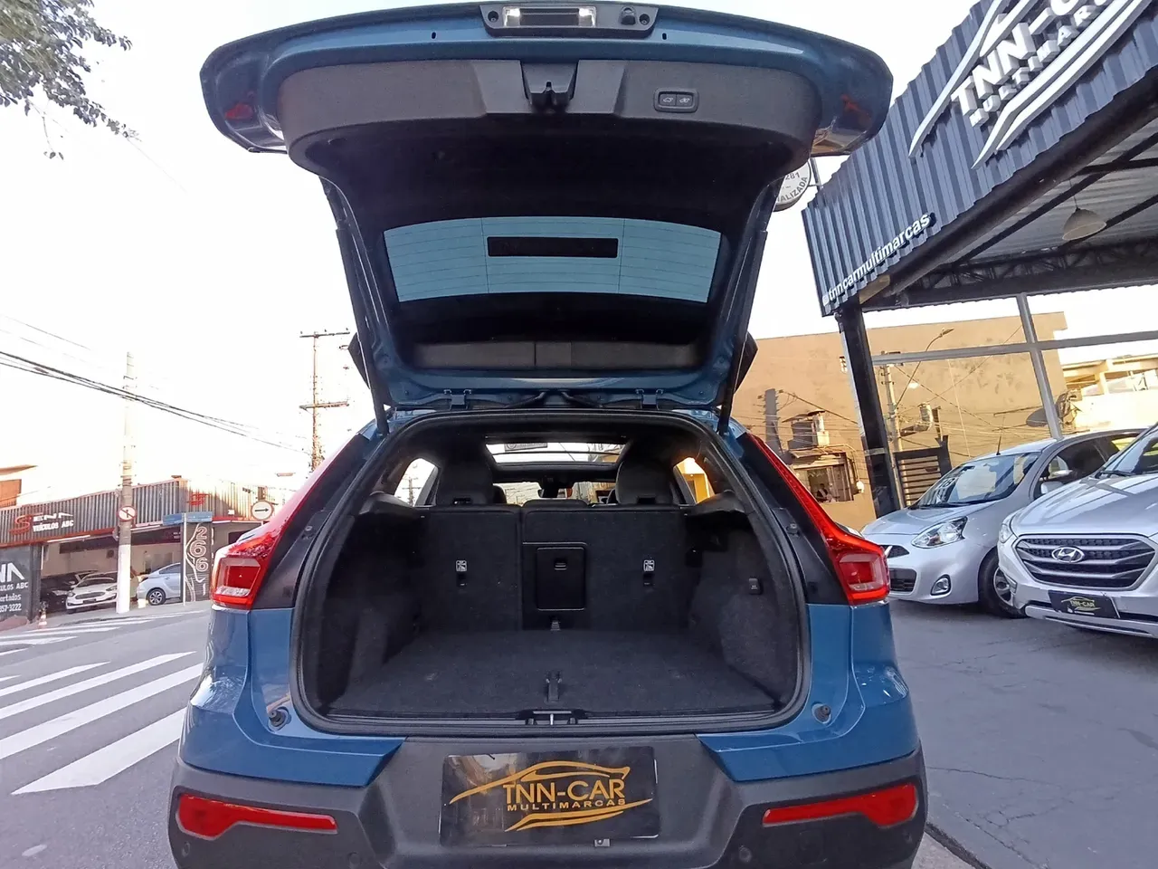 Volvo XC40 Recharge - Imagem 20