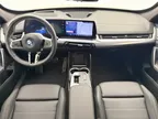 BMW IX2 - Miniatura 9