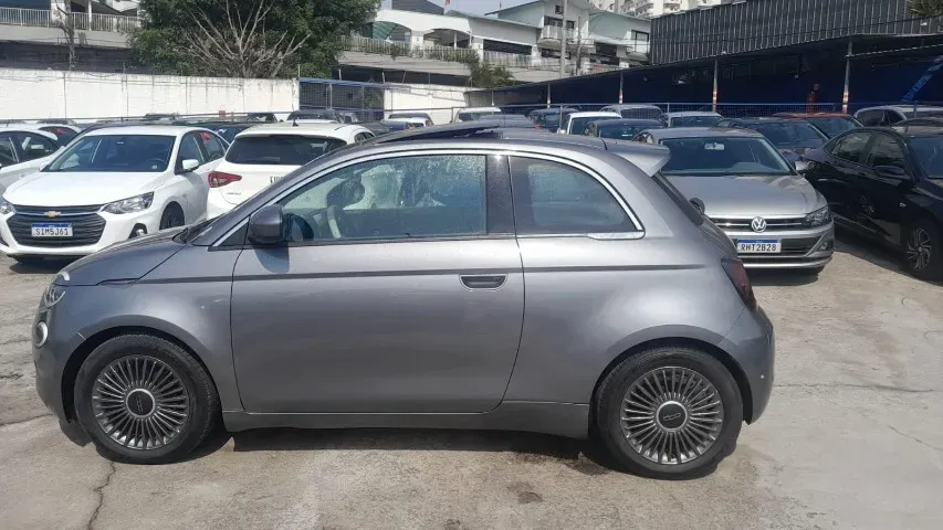 Fiat 500e - Imagem 4