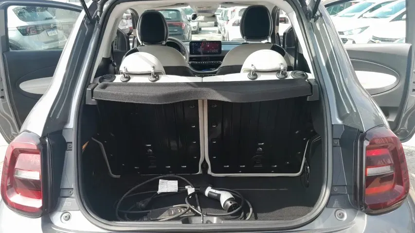 Fiat 500e - Imagem 16