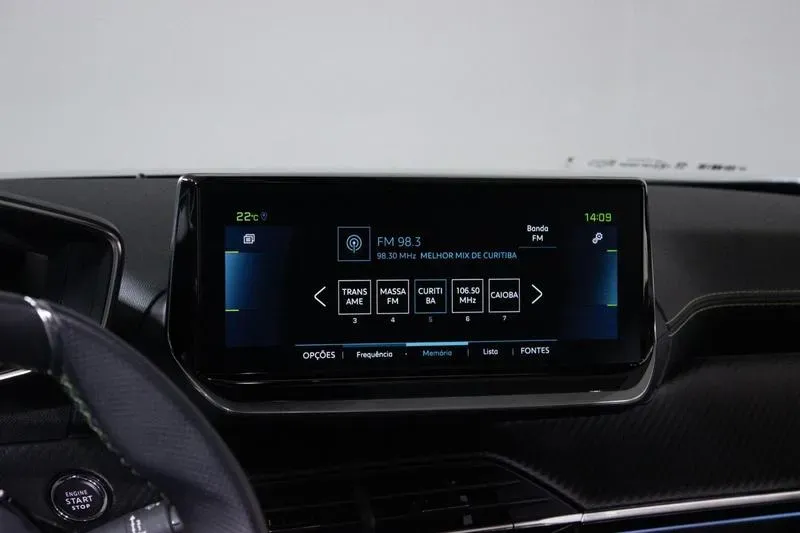 Peugeot E-2008 - Imagem 9