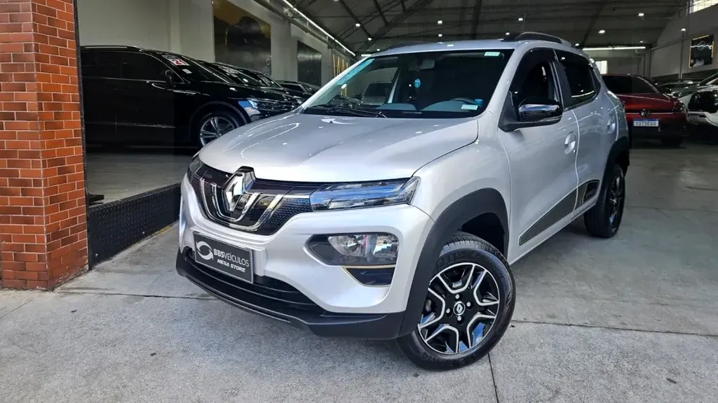 Foto de um renault kwid e-tech electric