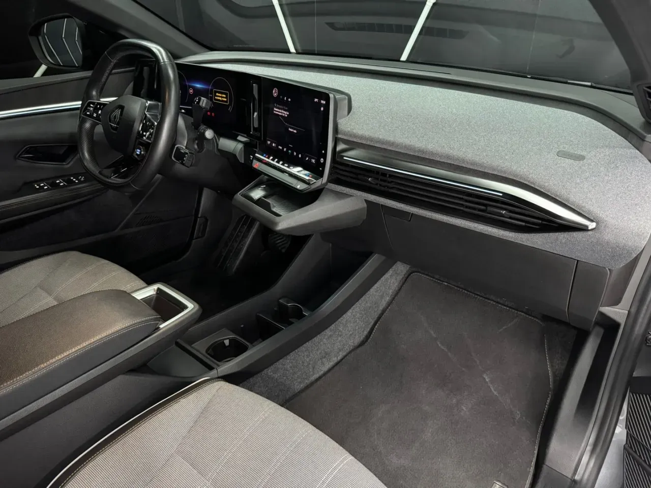 Renault Megane E-tech Electric - Imagem 7