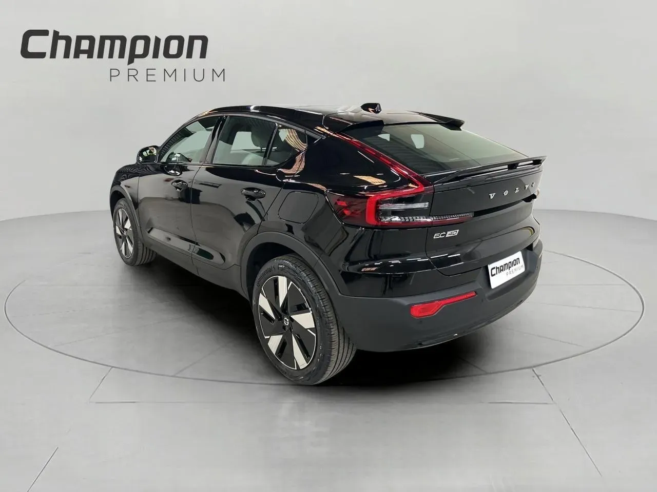 Volvo Ec40 - Imagem 4