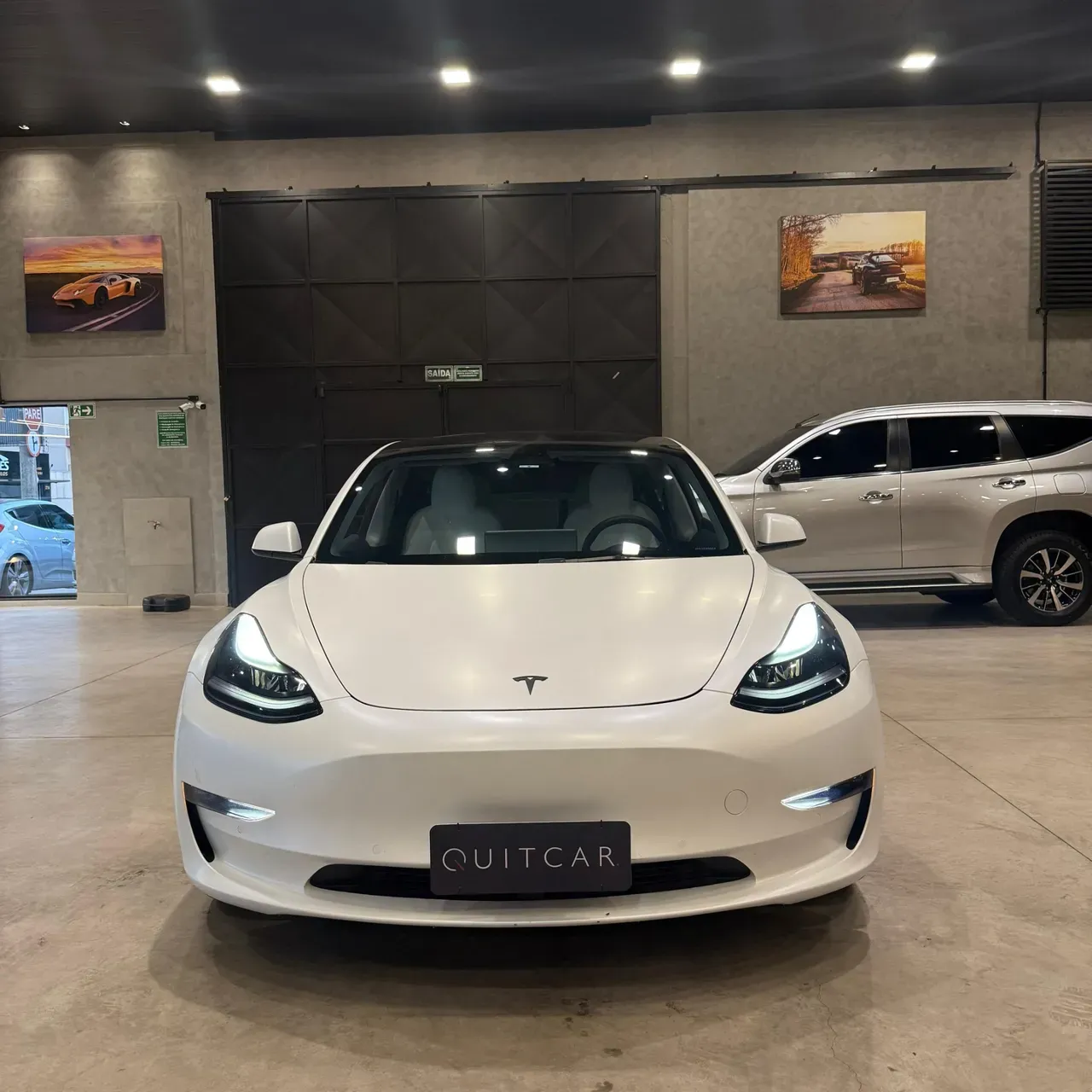 Tesla Model 3 - Imagem 17